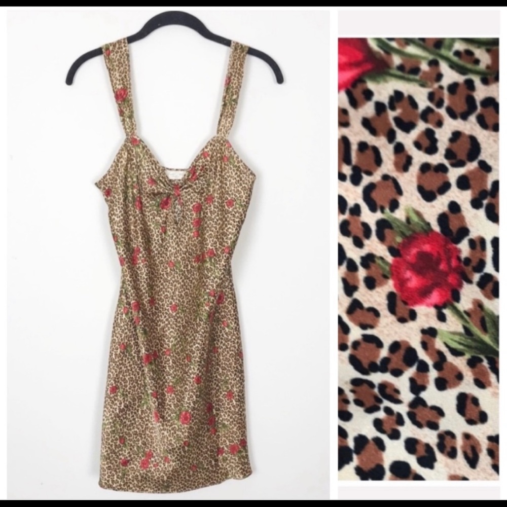 VINTAGE Leopard Rose Print Keyhole Slip Lingerie S